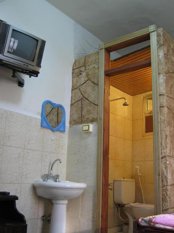 Talal Hotel Beirut Exterior photo