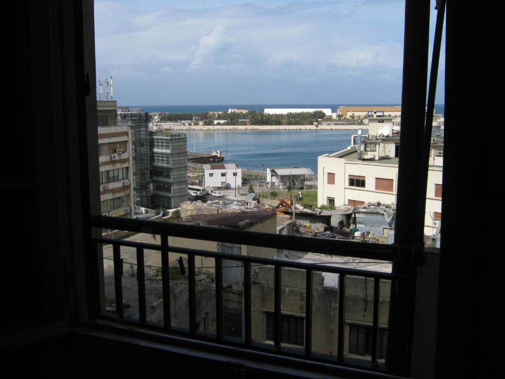 Talal Hotel Beirut Exterior photo