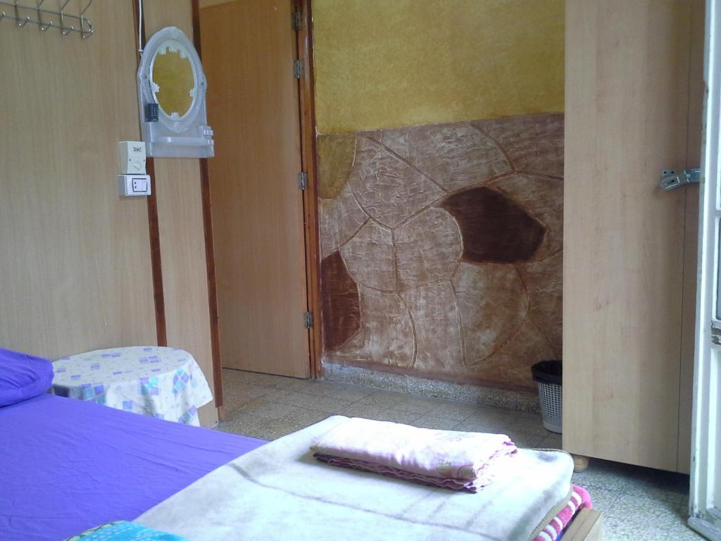 Talal Hotel Beirut Room photo